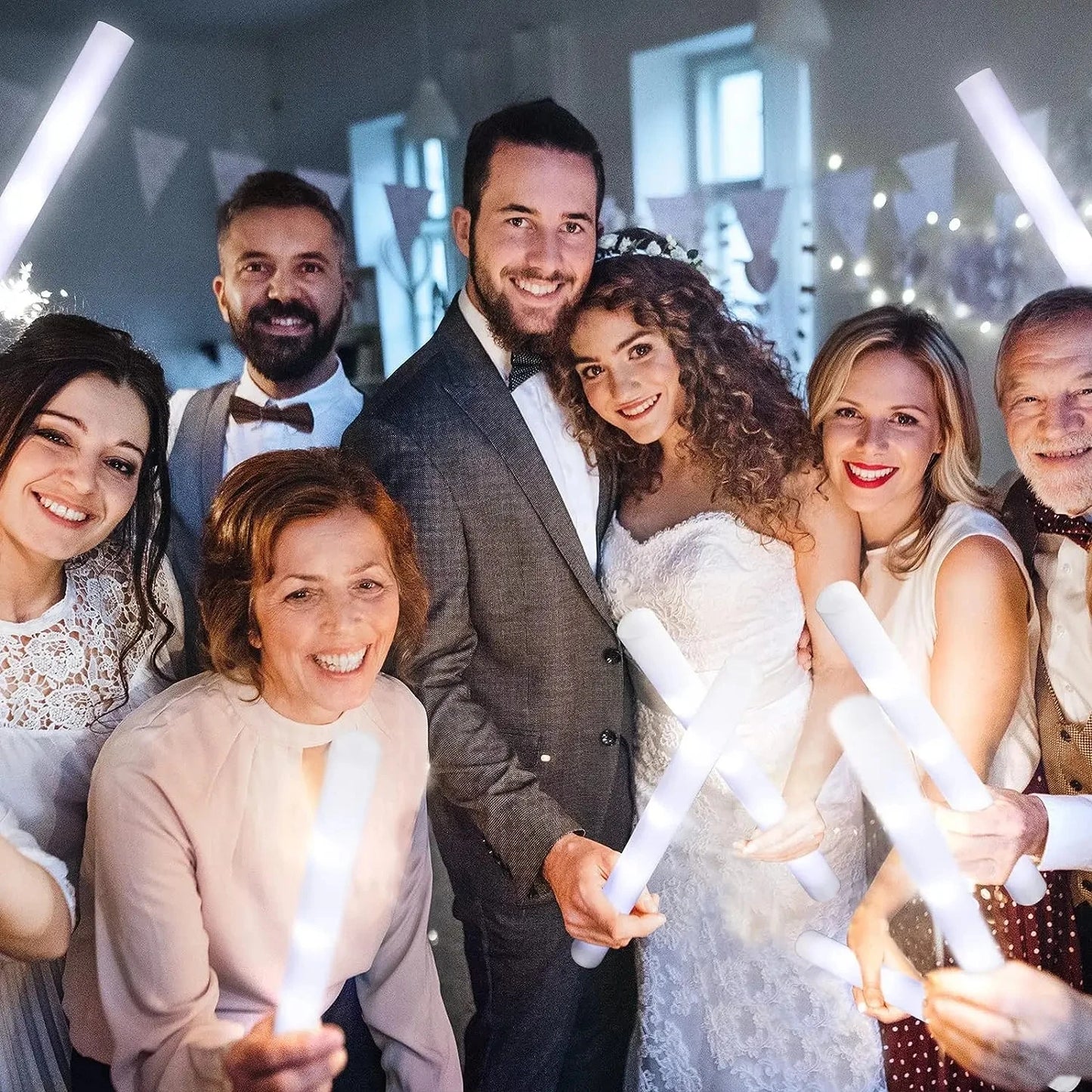 30Pcs LED Foam Sticks White Light Glow Sticks Glow Cheer Batons Flashing Effect Glow in the Dark Wedding Party Supply 3 Flashing